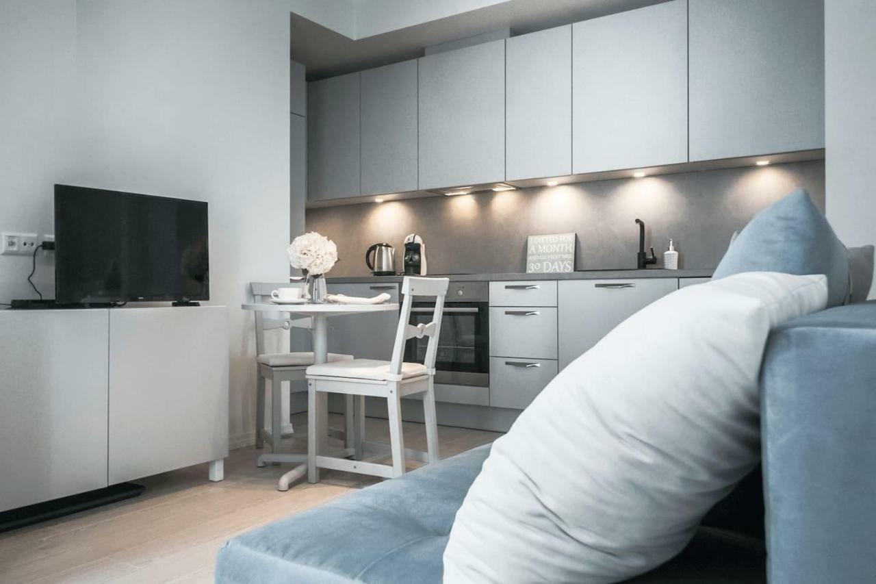 Kalamehe Modern Apartment 2 Near City Center Parnu Exterior photo